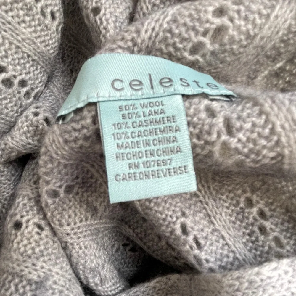 Celeste Women Gray Cable Knit Infinity Loop Scarf Soft Wool Cashmere Blend EUC - Picture 4 of 5
